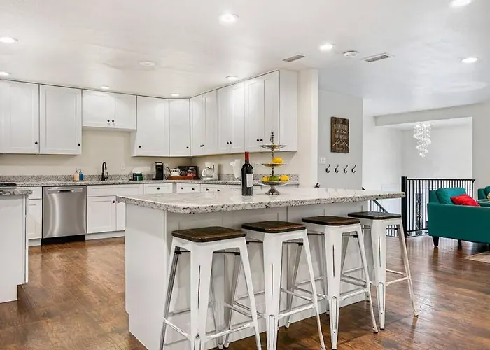 Holiday home The Entertainer Luxury In The Heart Of *