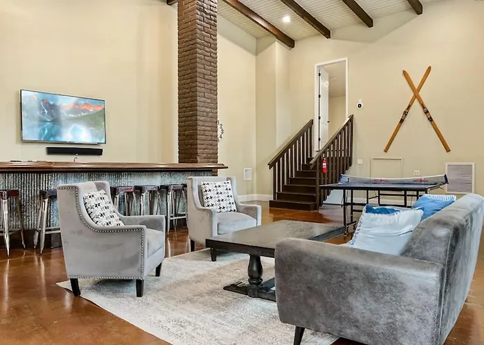 The Entertainer Luxury In The Heart Of Holiday home Flagstaff