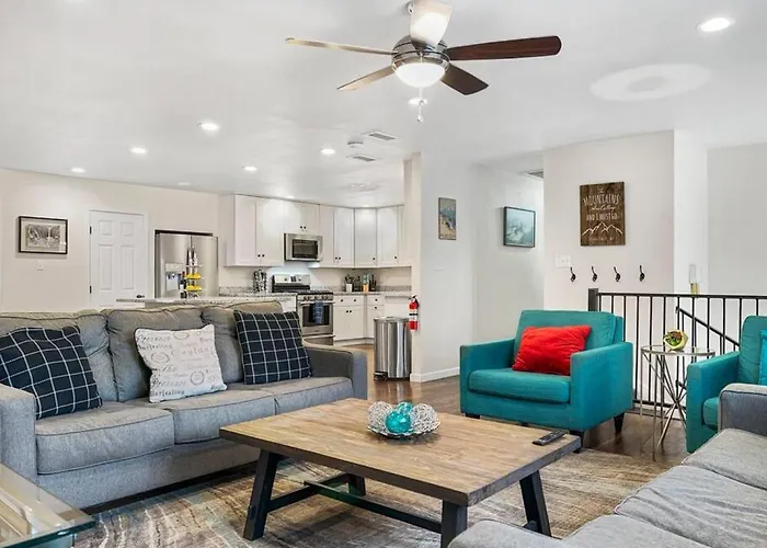 The Entertainer Luxury In The Heart Of Holiday home *