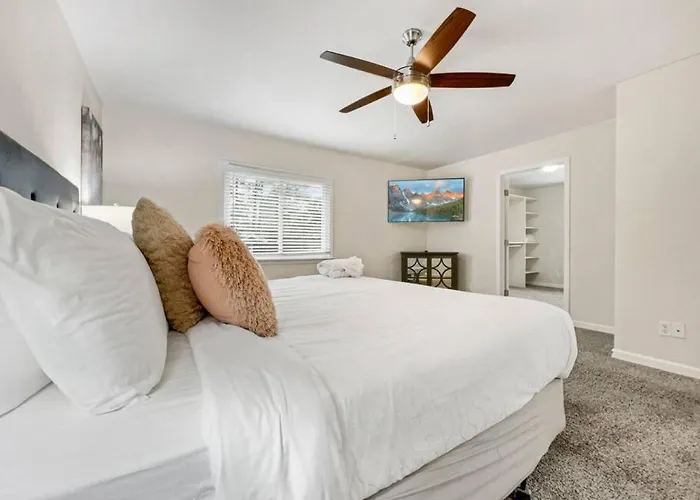 Holiday home The Entertainer Luxury In The Heart Of Flagstaff