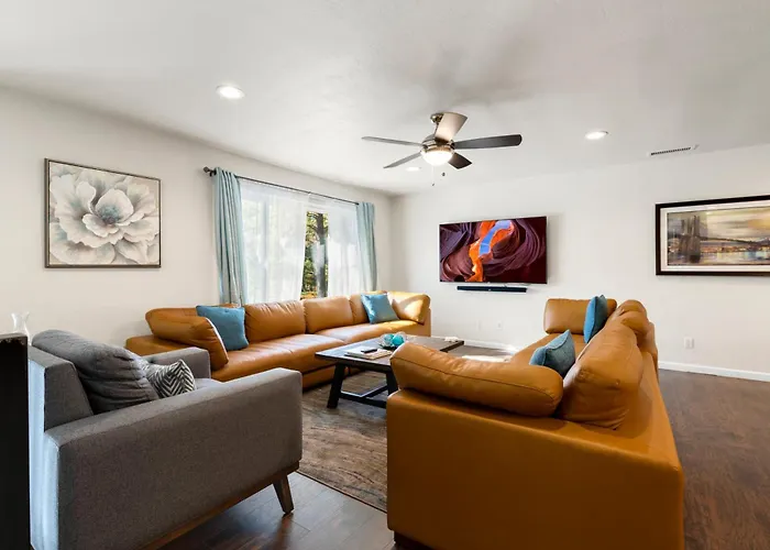 The Entertainer Luxury In The Heart Of Flagstaff