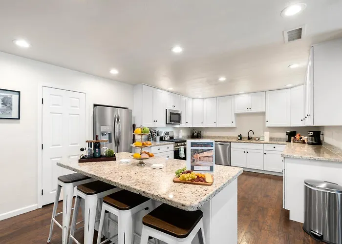 Holiday home The Entertainer Luxury In The Heart Of Flagstaff