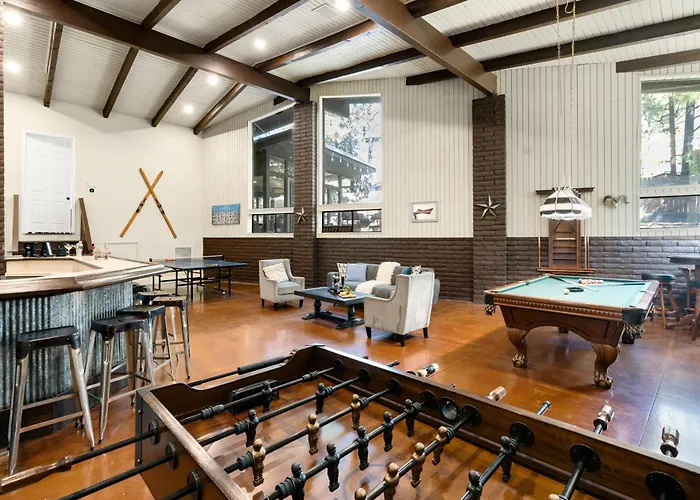 The Entertainer Luxury In The Heart Of Holiday home Flagstaff