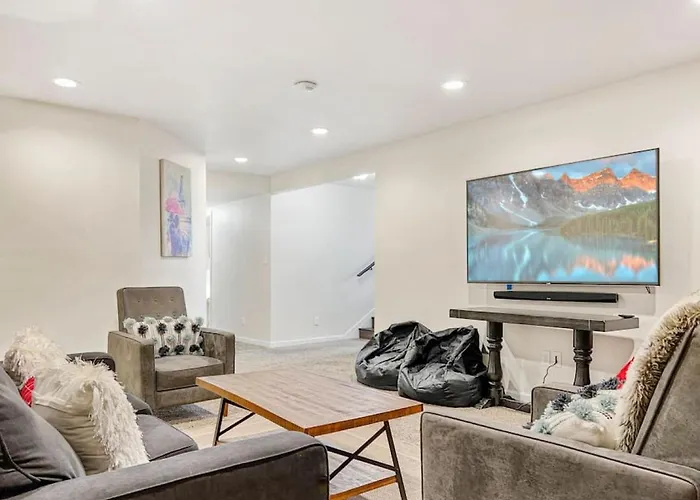 The Entertainer Luxury In The Heart Of